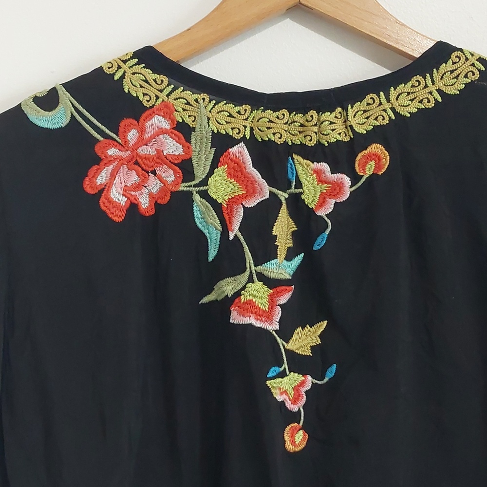 Johnny Was Embroidered Top - Picture 9 of 11